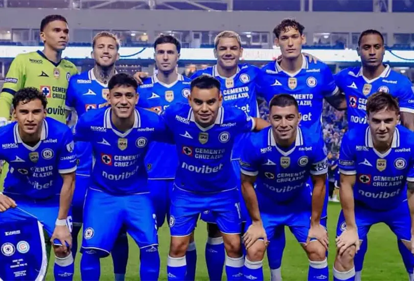 Cruz Azul vuelve a la Liga MX con tres bajas Cruz Azul vuelve a la Liga MX con tres bajas