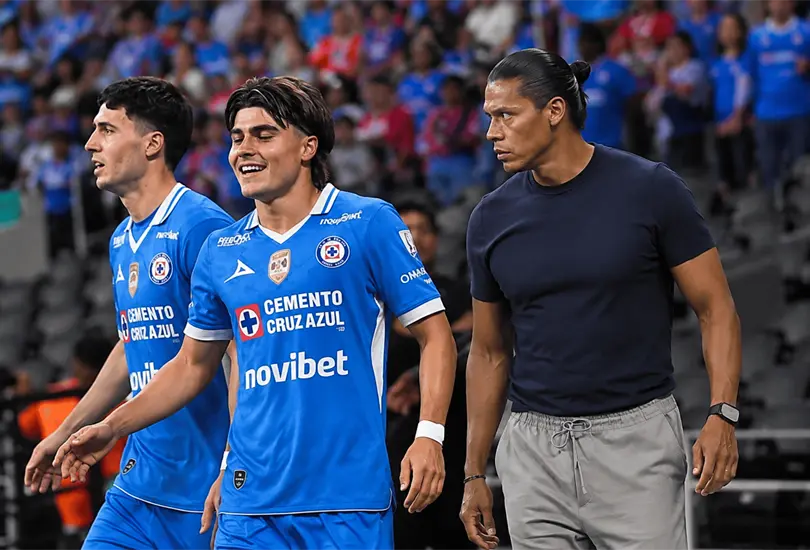 Problemas de vestidor en Cruz Azul Problemas de vestidor en Cruz Azul