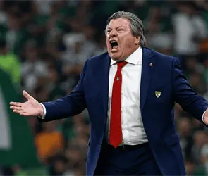 Otra vez t&uacute;, la nueva indisciplina del Piojo Herrera