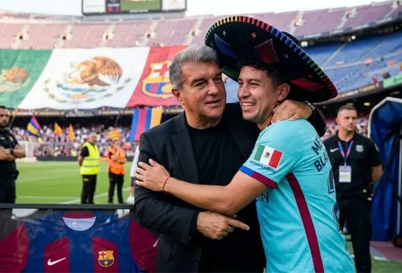 Barcelona gran gesto con aficionado mexicano Barcelona gran gesto con aficionado mexicano