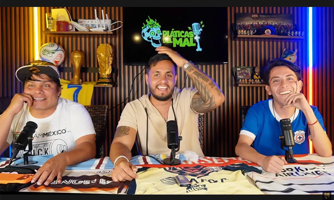 Mike ‘Máquina del Mal’ desmiente que corrieran a Santi del Estadio Banorte 