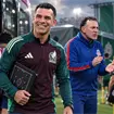 &iquest;Todo Chivas? Los jugadores que se podr&iacute;a llevar M&aacute;rquez al Tricolor
