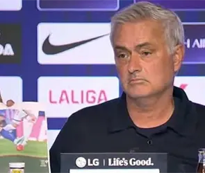 Tremenda pedrada, Atlético de Madrid se burla de las quejas de Mourinho Tremenda pedrada, Atlético de Madrid se burla de las quejas de Mourinho