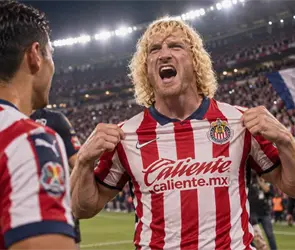 Salió el peine, el jugador de Chivas que habría regalado su playera a Logan Paul Salió el peine, el jugador de Chivas que habría regalado su playera a Logan Paul